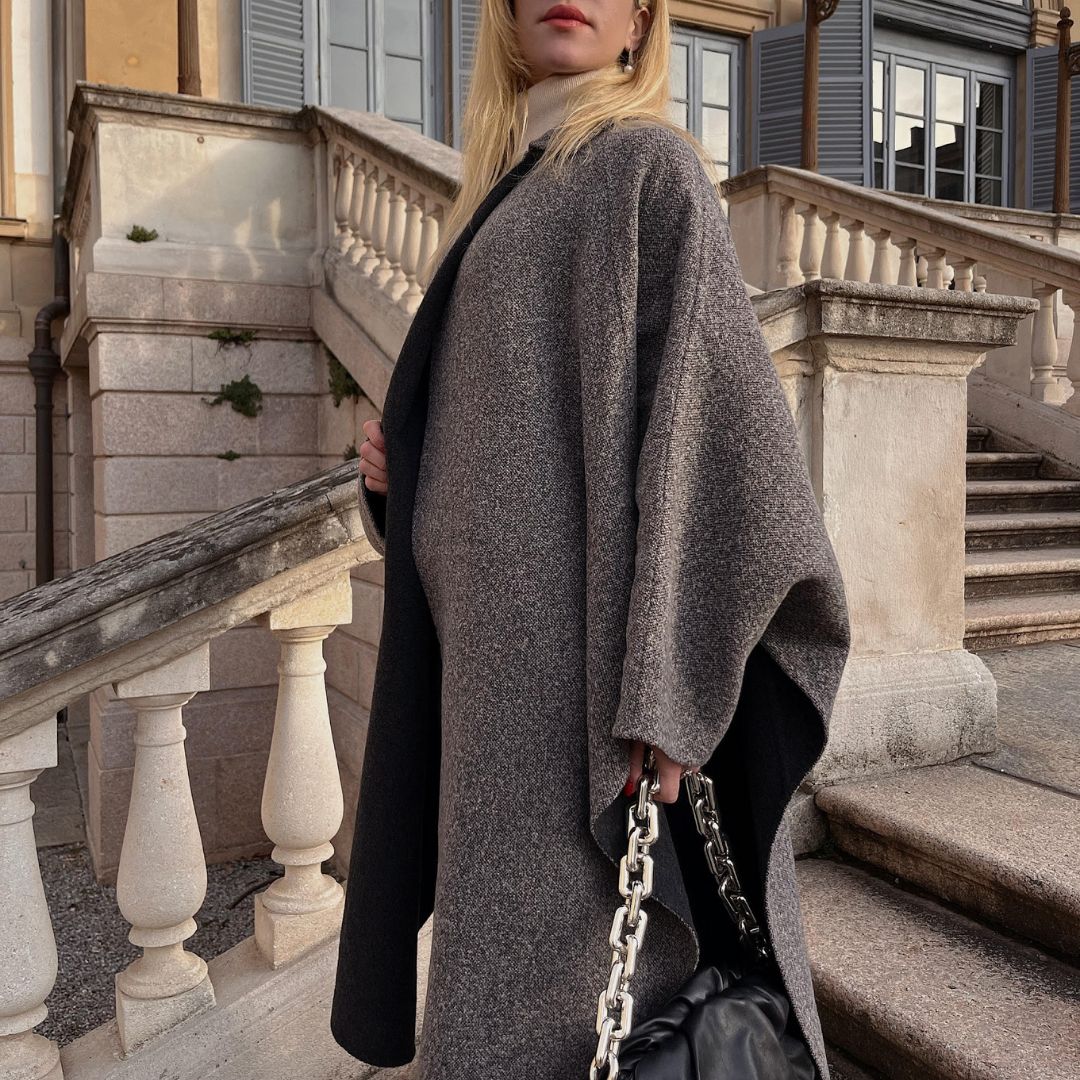 Mantella Fabiana Filippi in tweed grigio tenue - vue détaillée