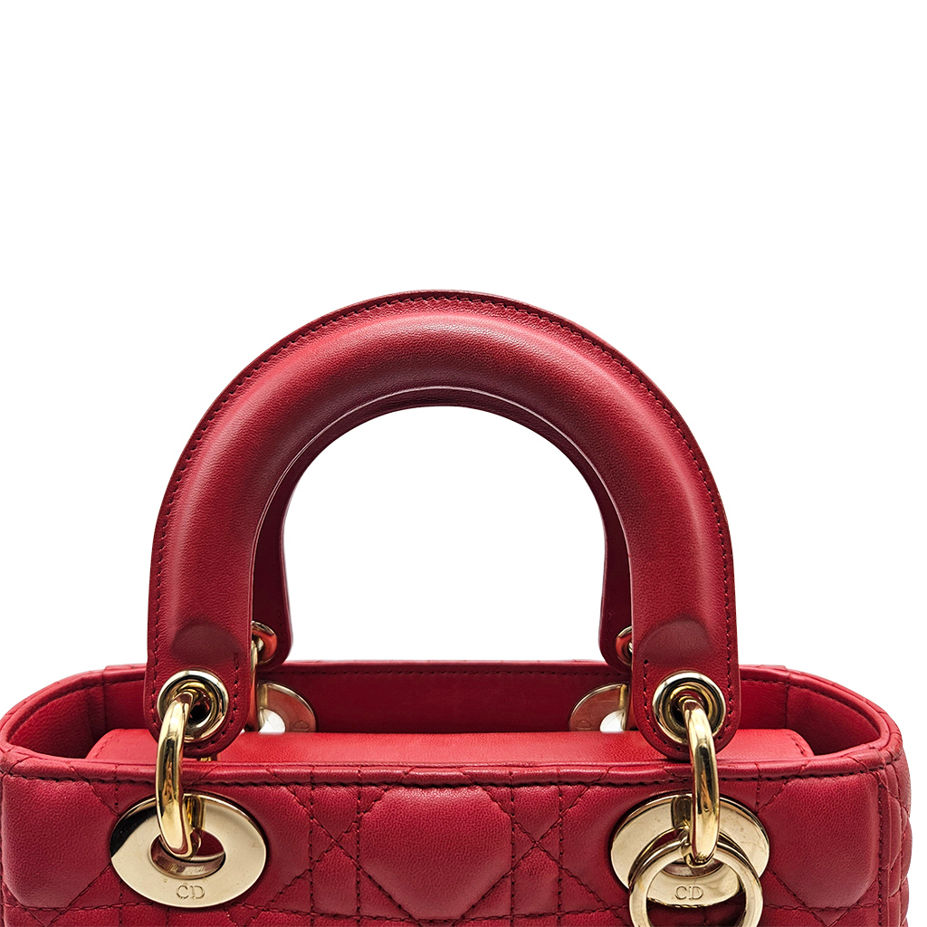 Petit sac en cuir rouge Lady Dior - vue détaillée