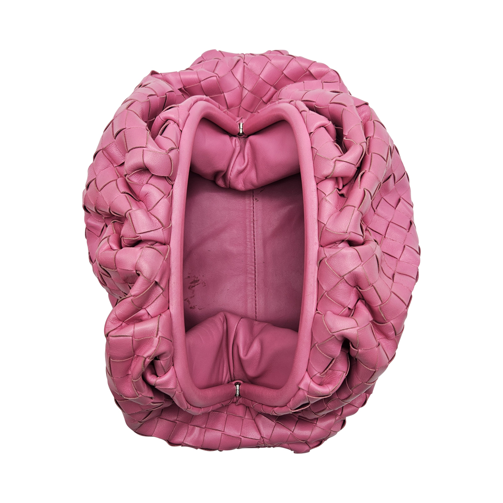 Bottega Veneta Pouch Large Braided Leather Bag Pink - detail view