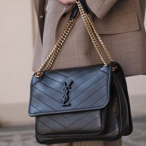 Saint Laurent Niki medium bag in smooth black leather