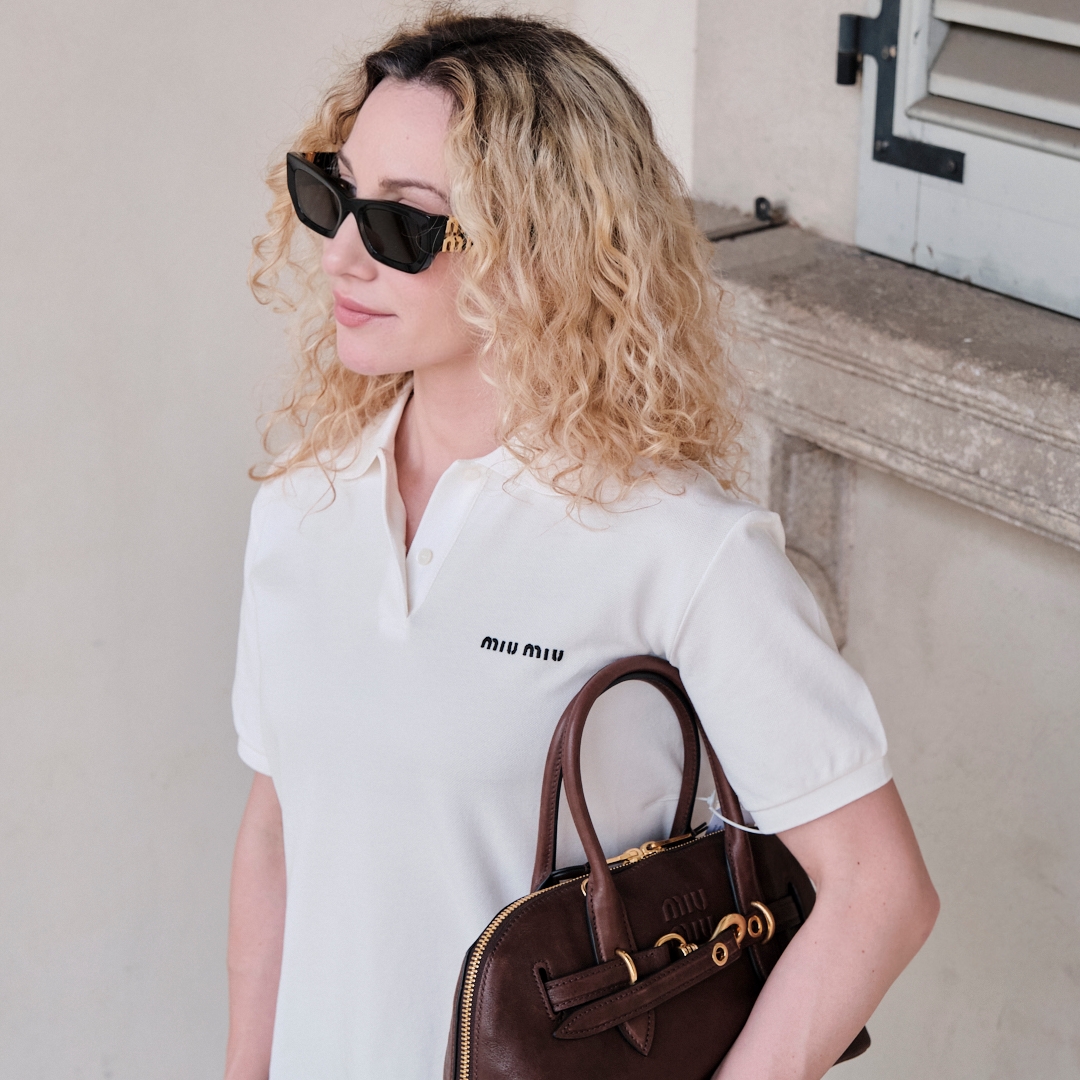 Sac Miu Miu Aventure medium en nappa marron bruyère - vue détaillée
