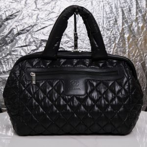 Chanel Coco Cocoon handbag in black quilted nylon